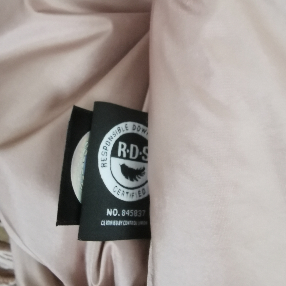 NWOT SUPER PUFF TNA ARITZIA corduroy jacket - Picture 6 of 6